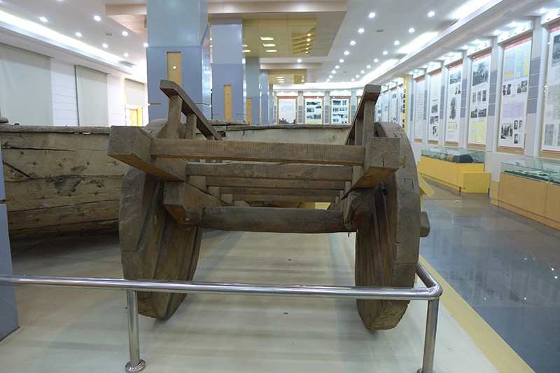 1948年鸡圪驼战役运战利品的二饼子牛车